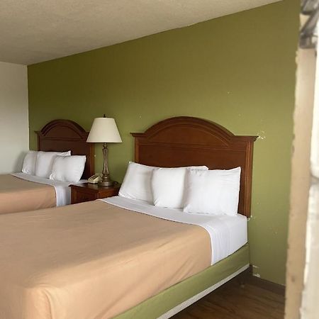 Relax Inn & Suites Маттун Екстер'єр фото